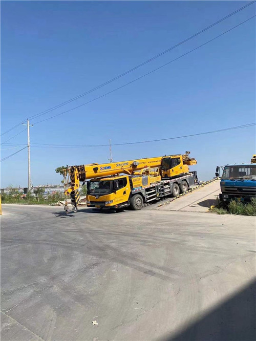 称多县吊车作业时，可能会产生哪些额外收费项目？